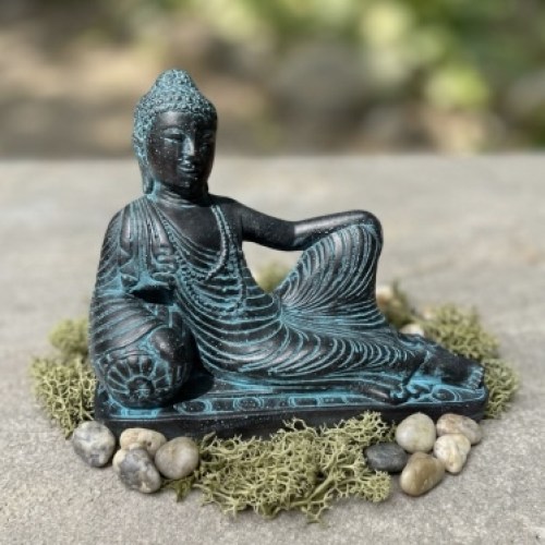 statuette